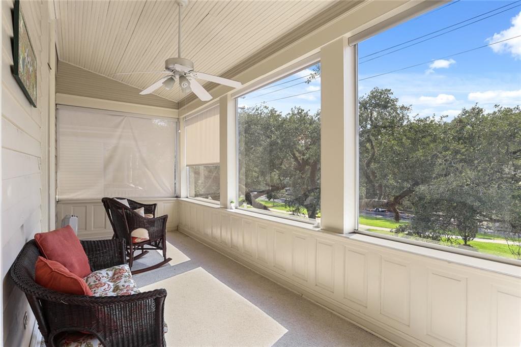 1925-29 NAPOLEON Avenue