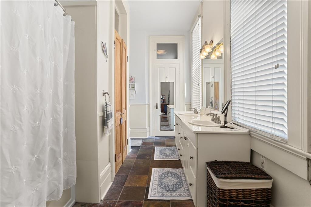 1925-29 NAPOLEON Avenue