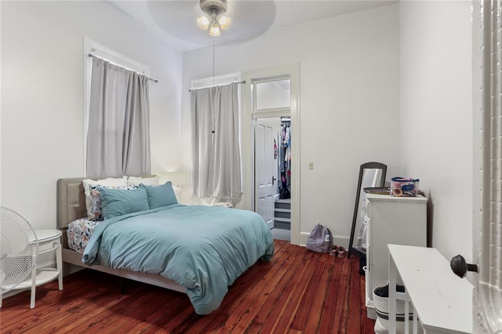 1925-29 NAPOLEON Avenue