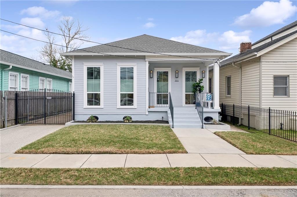 311 CHEROKEE Street