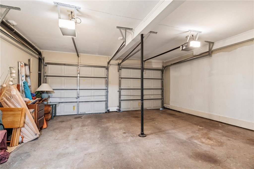 319 E WILLIAM DAVID Parkway