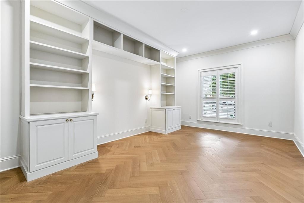 500 RUE SAINT ANN None 122