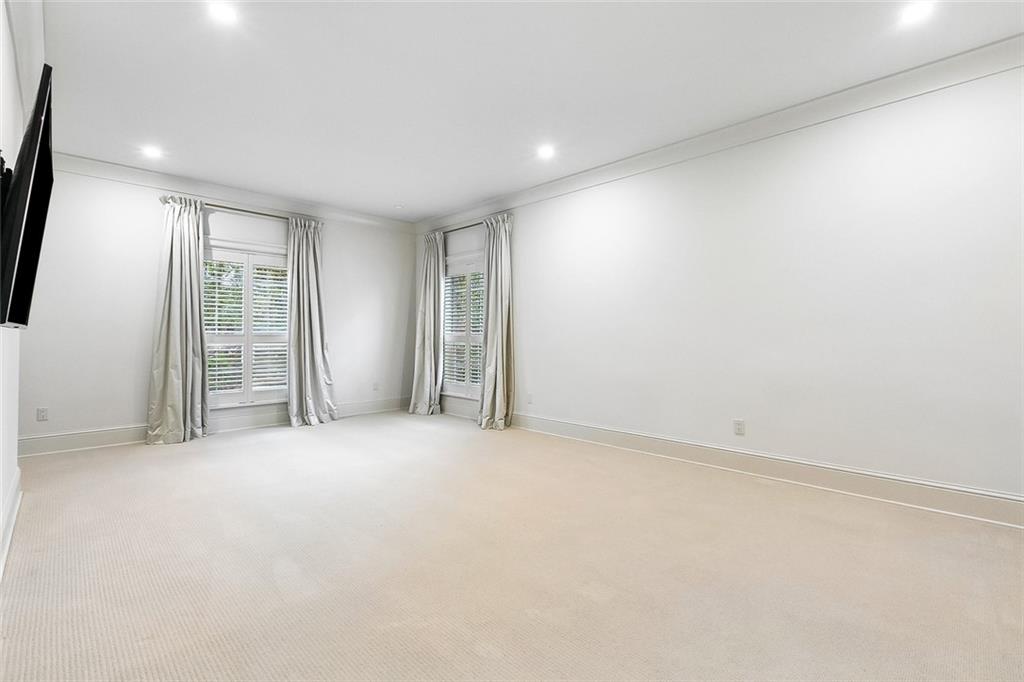 500 RUE SAINT ANN None 122