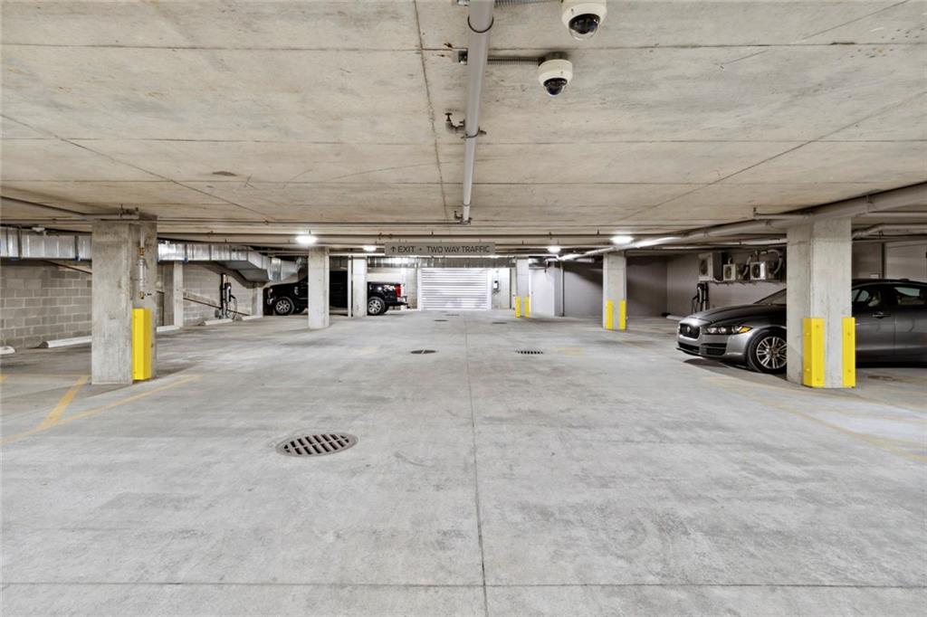 700 MAGAZINE Street 414
