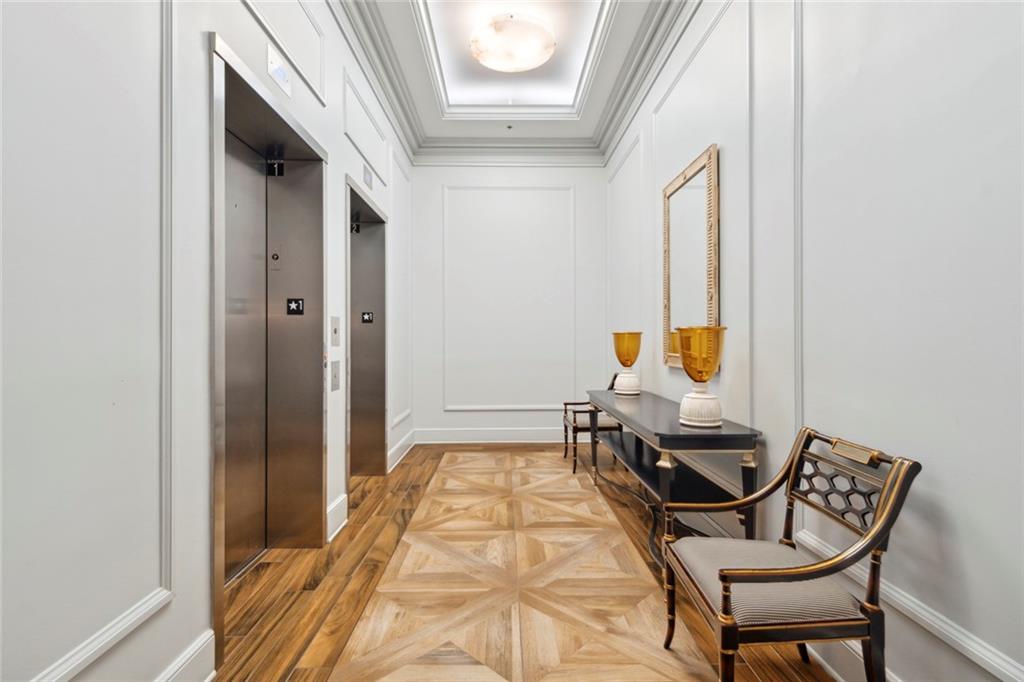 700 MAGAZINE Street 414