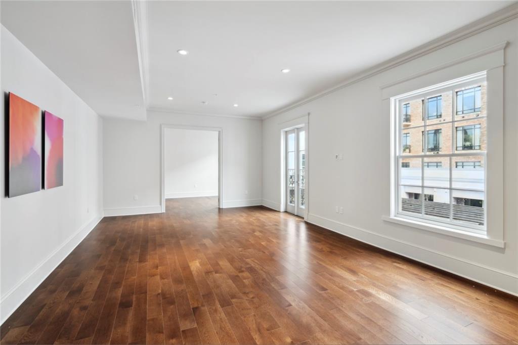 700 MAGAZINE Street 517