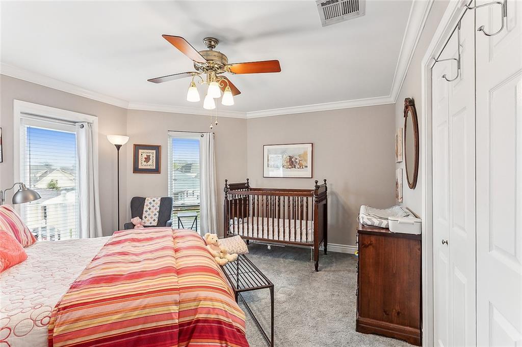 1612 OLEANDER Street