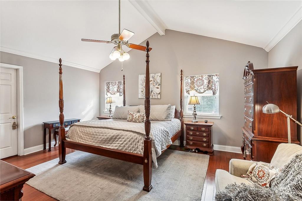 1612 OLEANDER Street