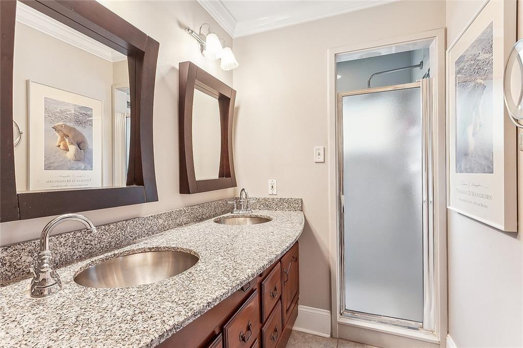 1612 OLEANDER Street