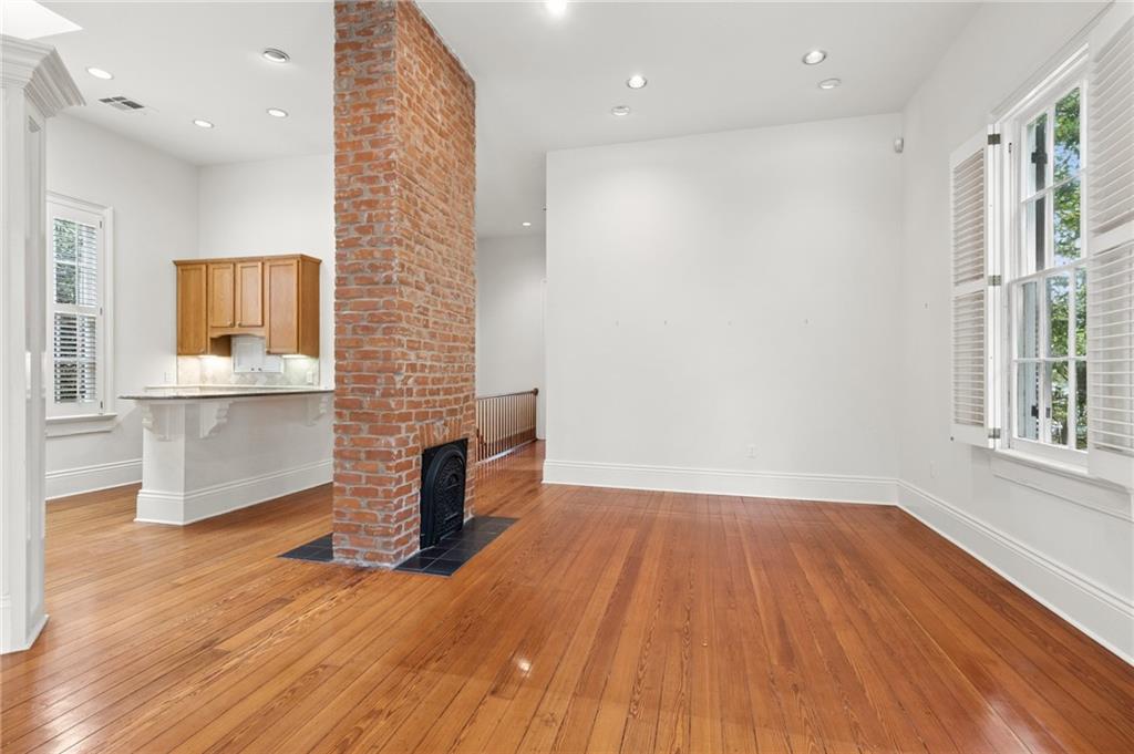 5515 CHESTNUT Street