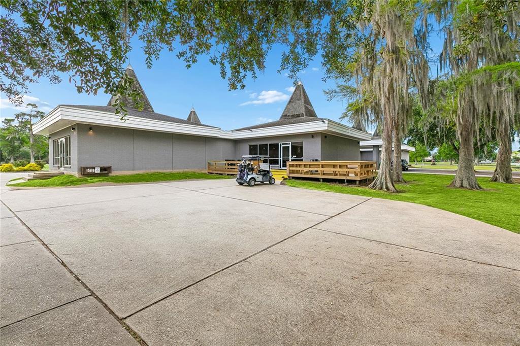 221 BEAUPRE Drive