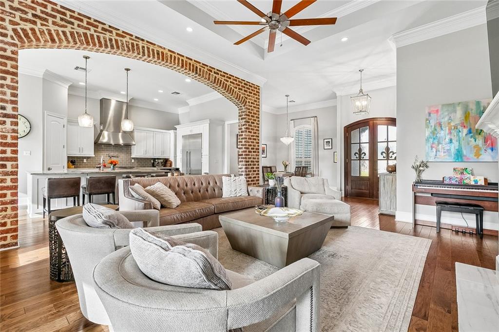 221 BEAUPRE Drive