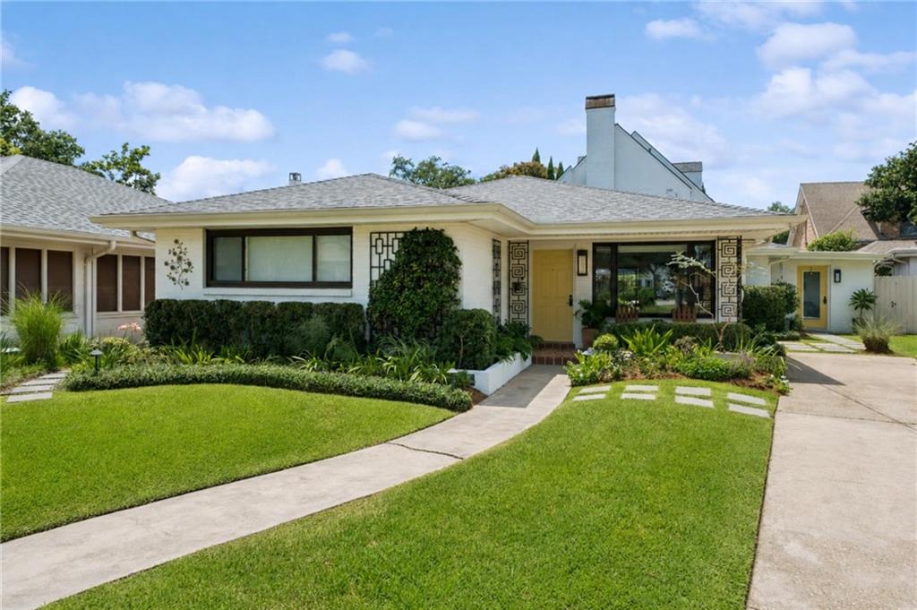 13 CENTRAL Drive