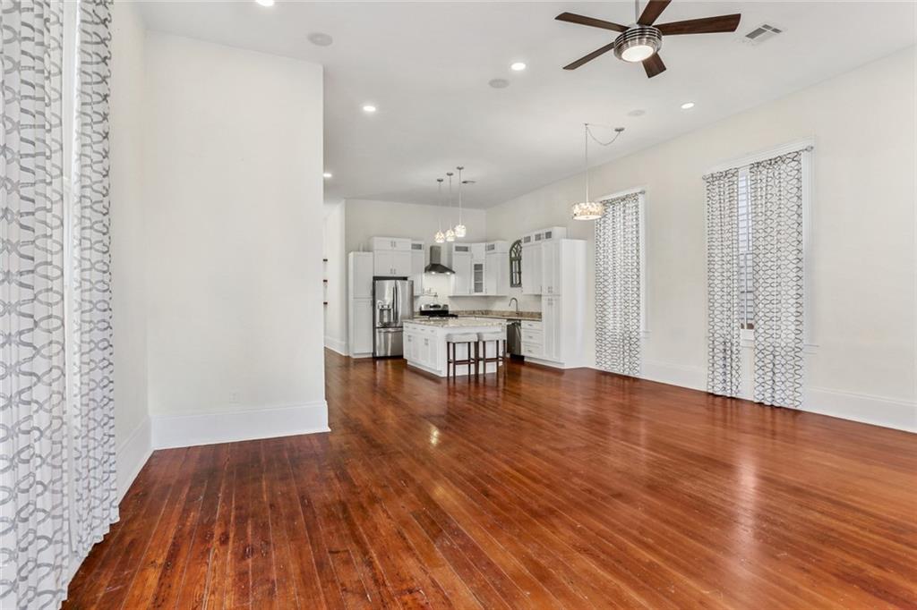 3308 CONSTANCE Street