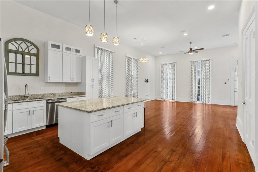 3308 CONSTANCE Street