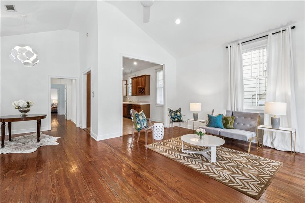 3317 CONSTANCE Street