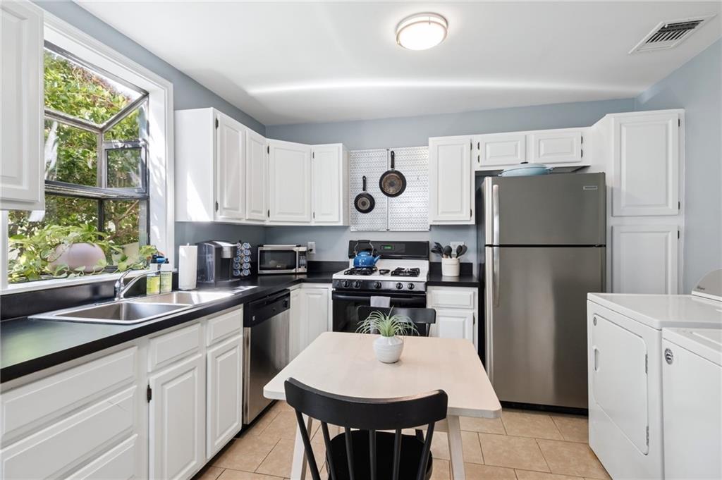 2848 50 GRAND ROUTE SAINT JOHN Street