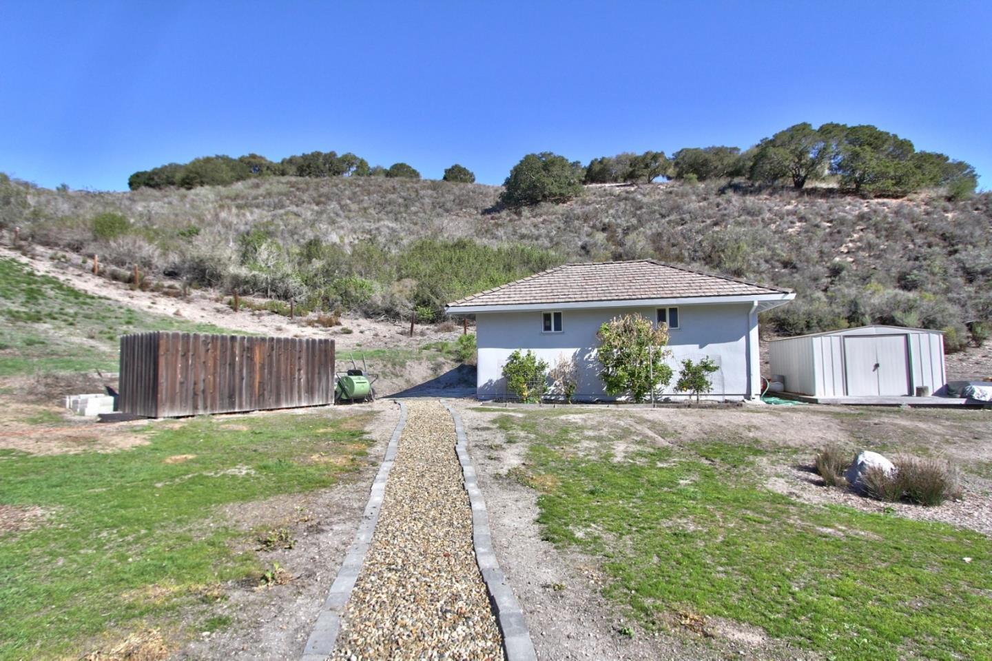 38 Calera Canyon RD