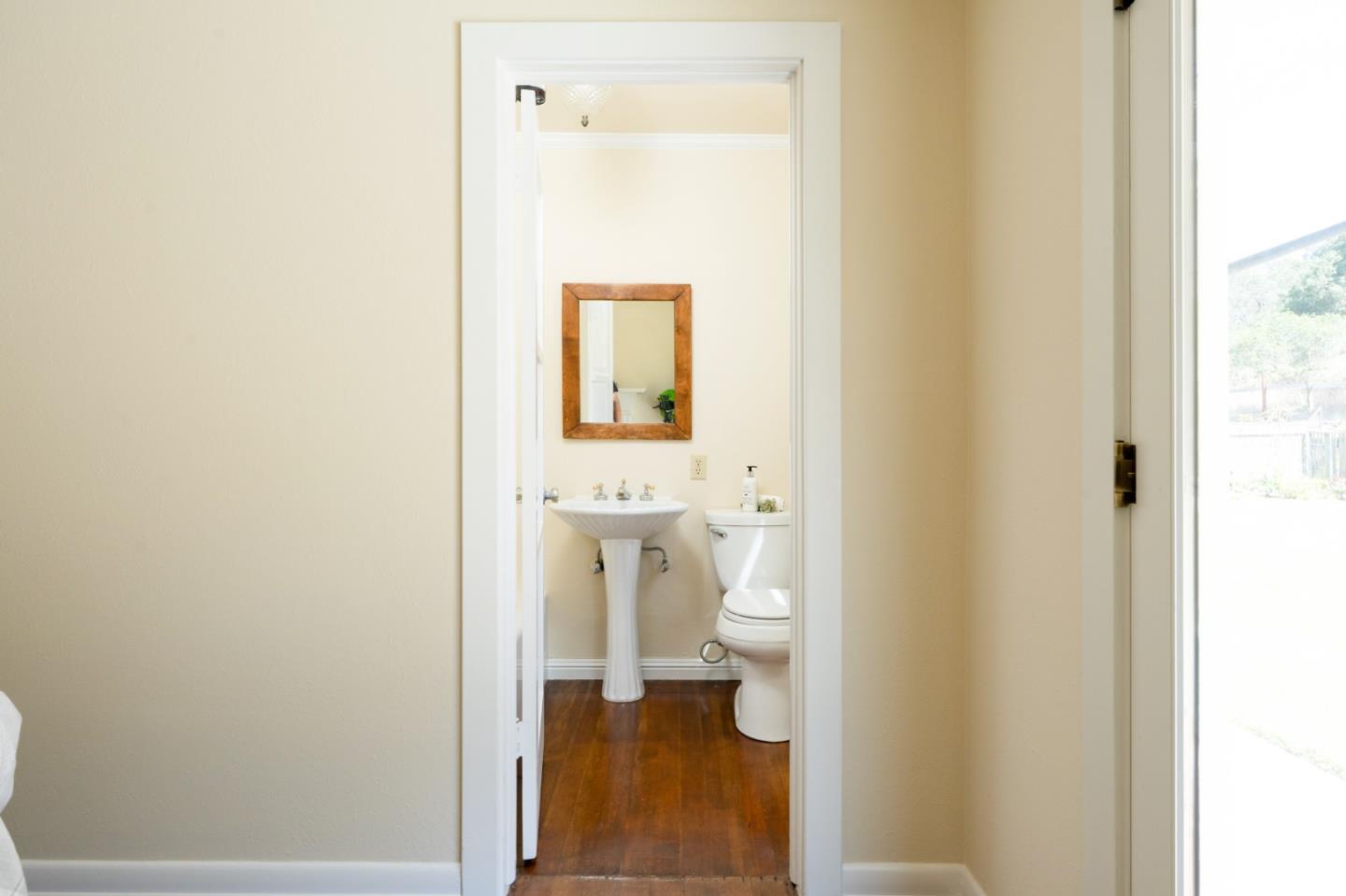 1014 Monterey Salinas HWY