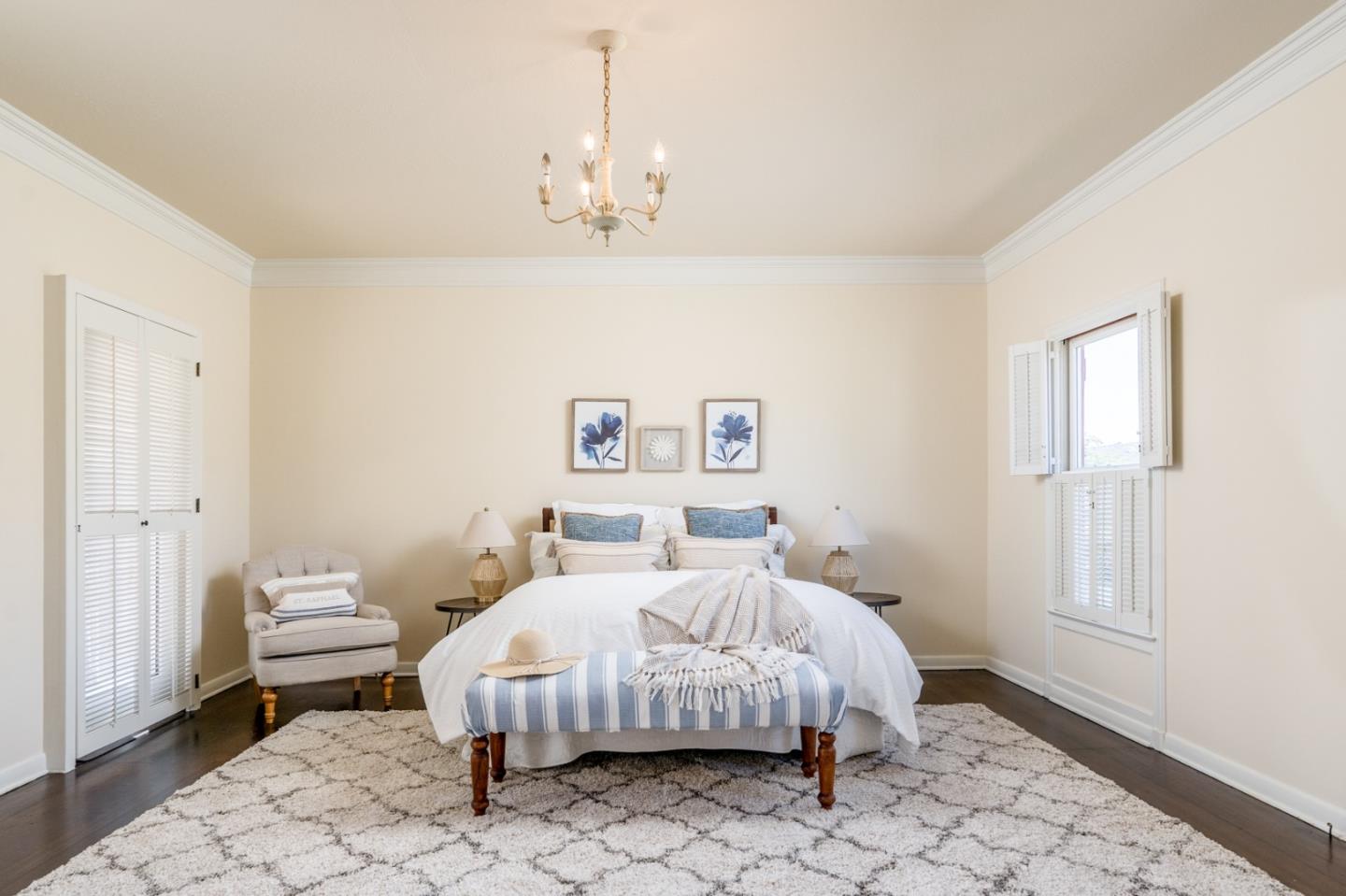 1014 Monterey Salinas HWY