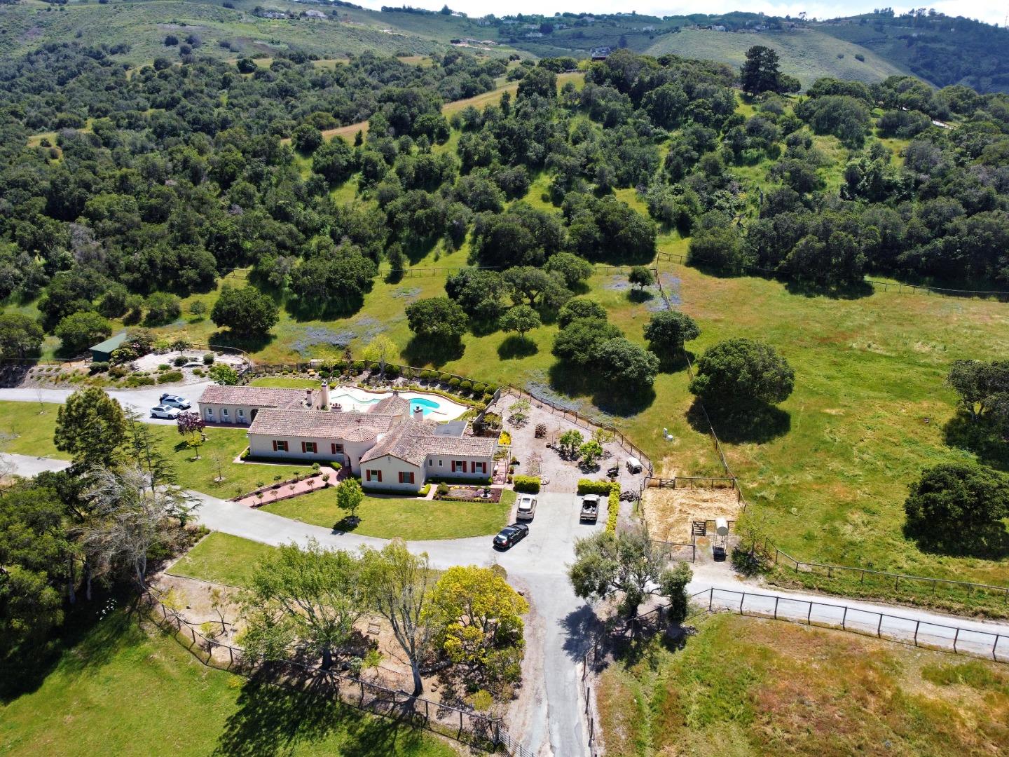 1014 Monterey Salinas HWY