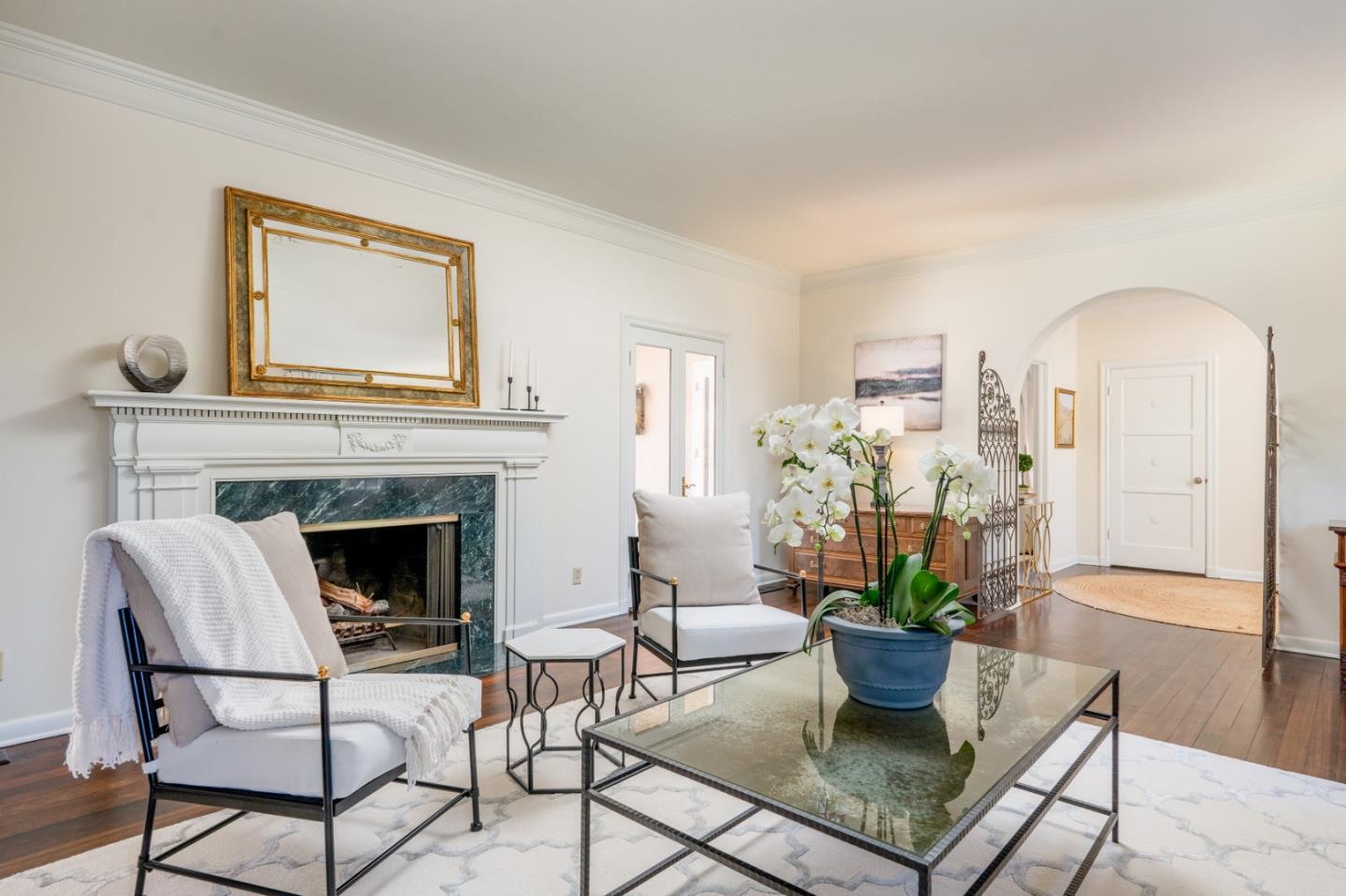 1014 Monterey Salinas HWY