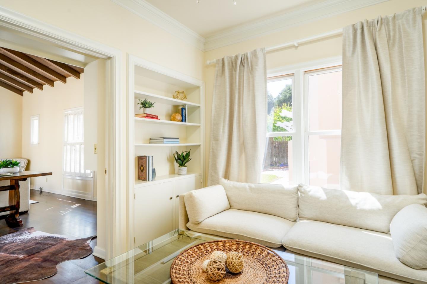 1014 Monterey Salinas HWY