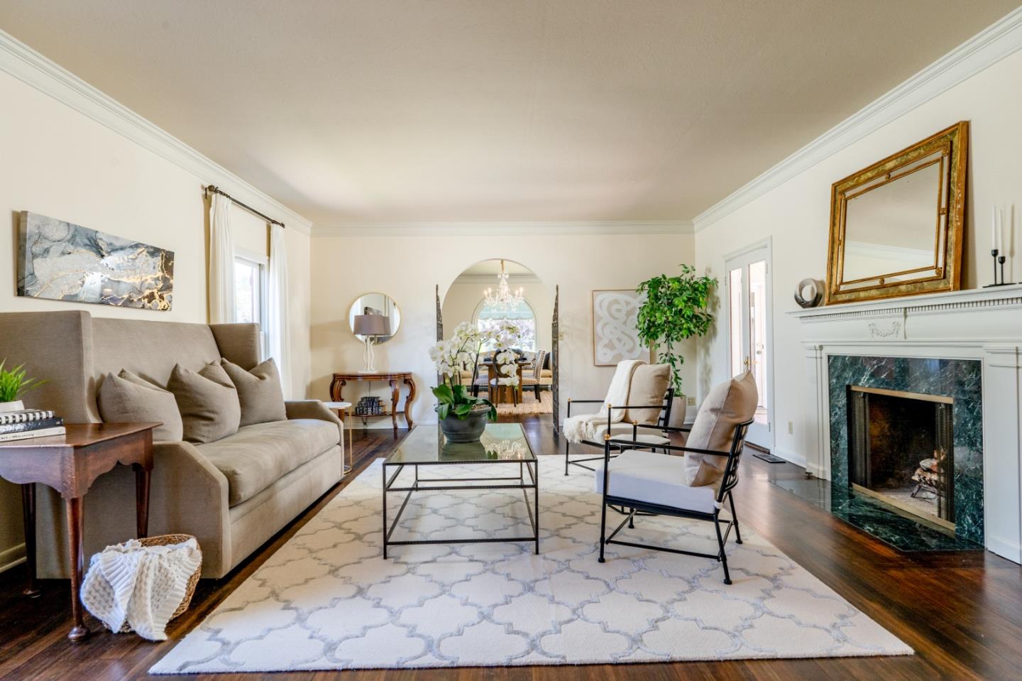 1014 Monterey Salinas HWY