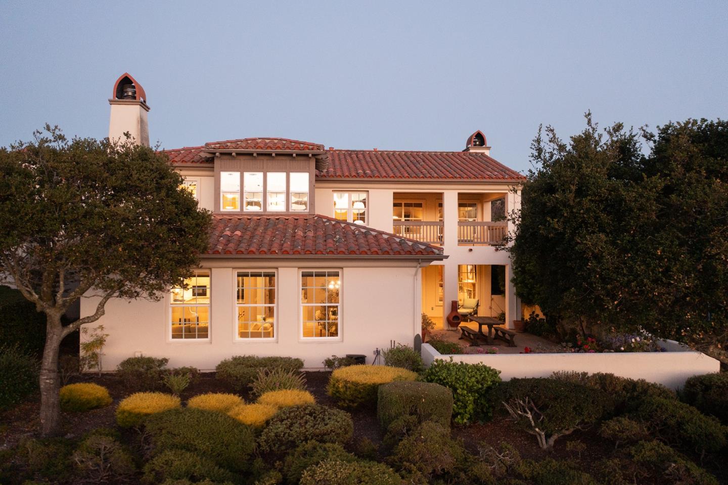 106 Las Brisas Drive