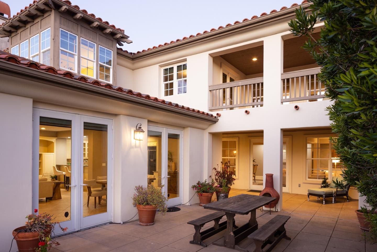 106 Las Brisas Drive