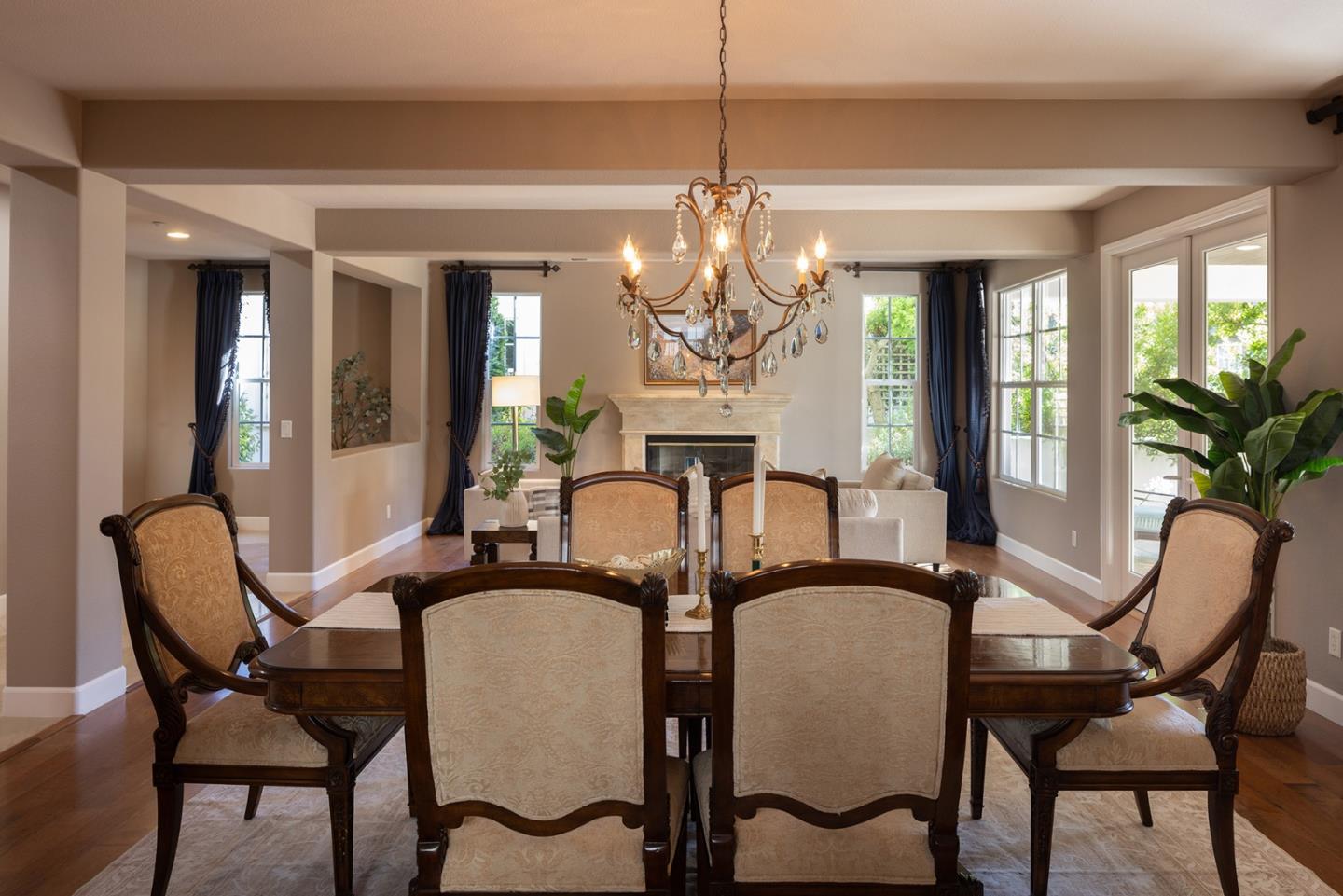 106 Las Brisas Drive