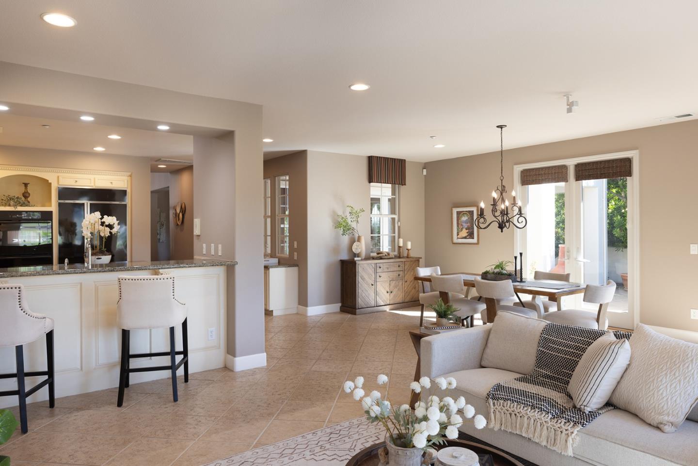 106 Las Brisas Drive