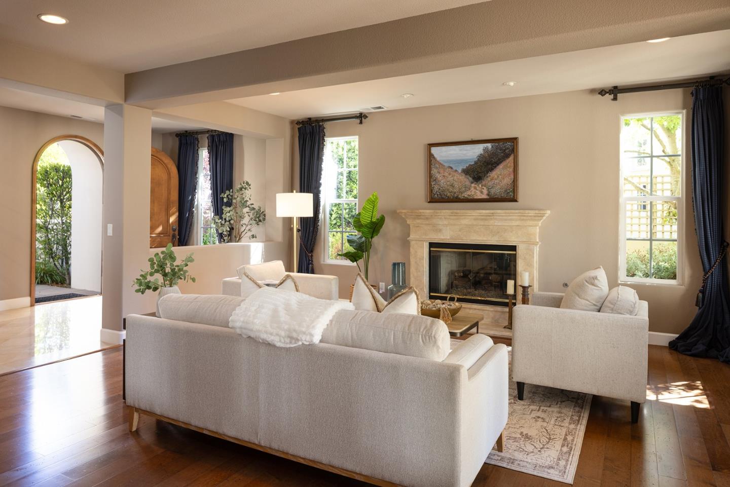 106 Las Brisas Drive