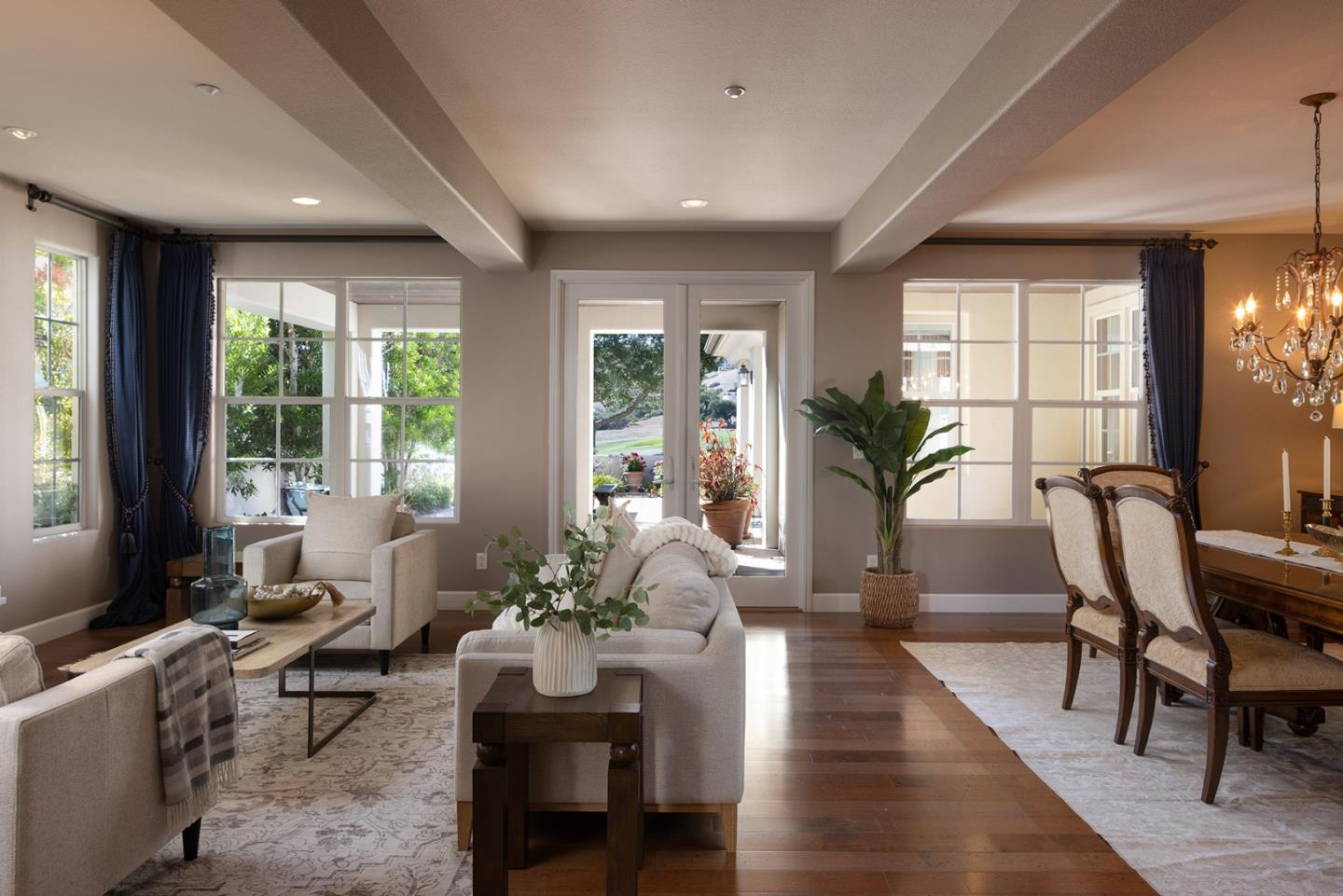 106 Las Brisas Drive