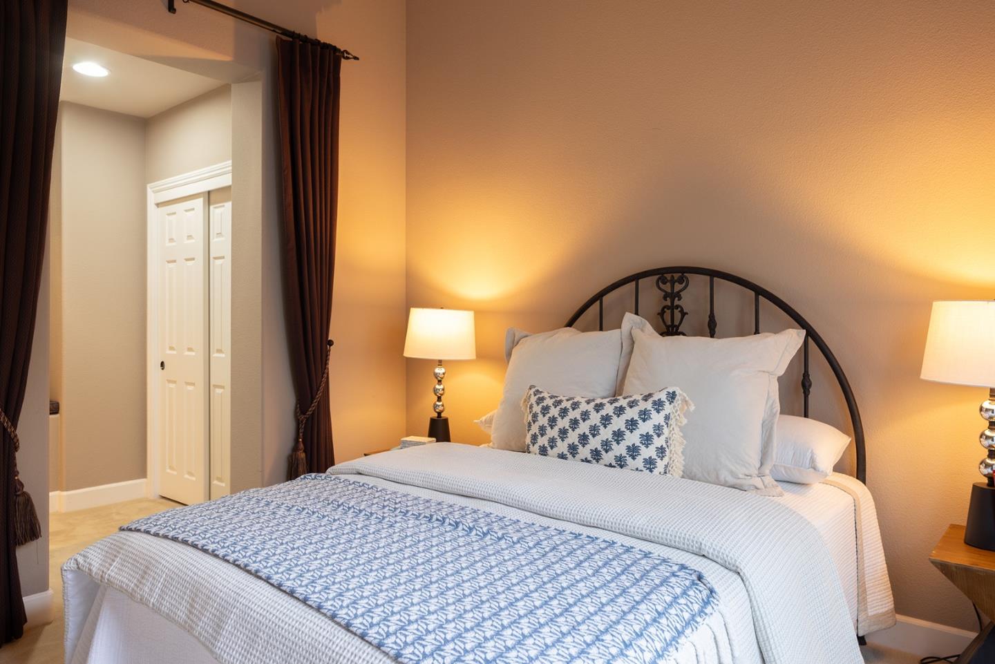 106 Las Brisas Drive