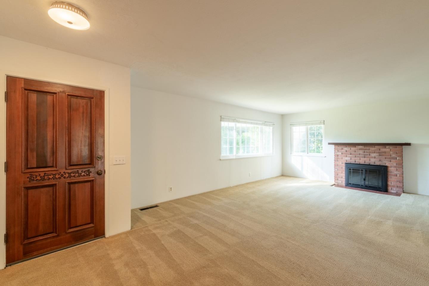 11th 2 E of Torres Avenue