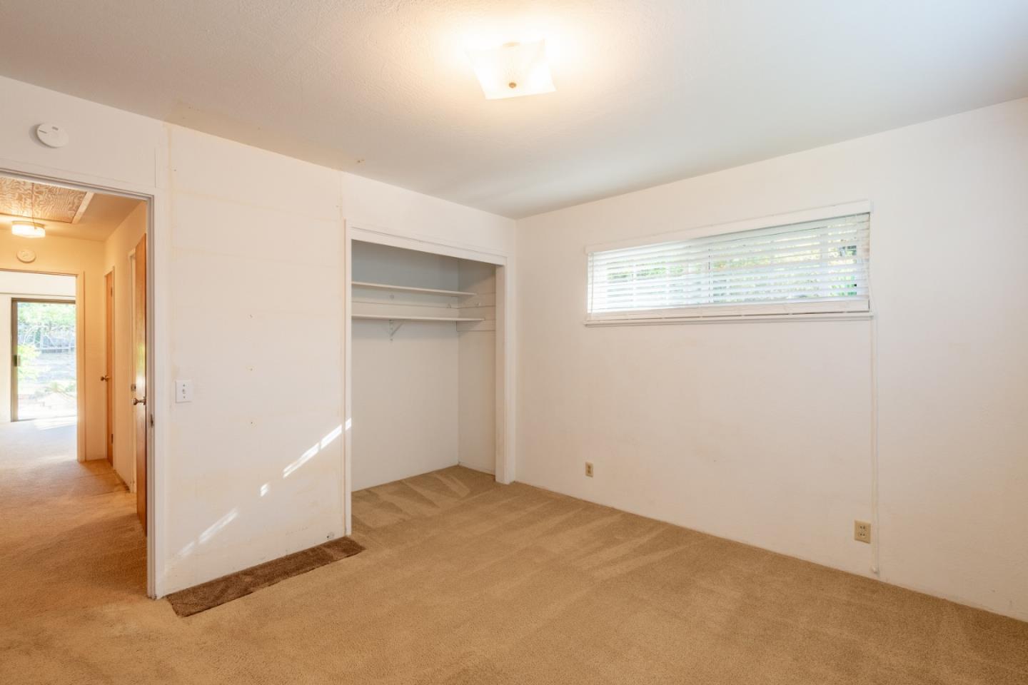 11th 2 E of Torres Avenue