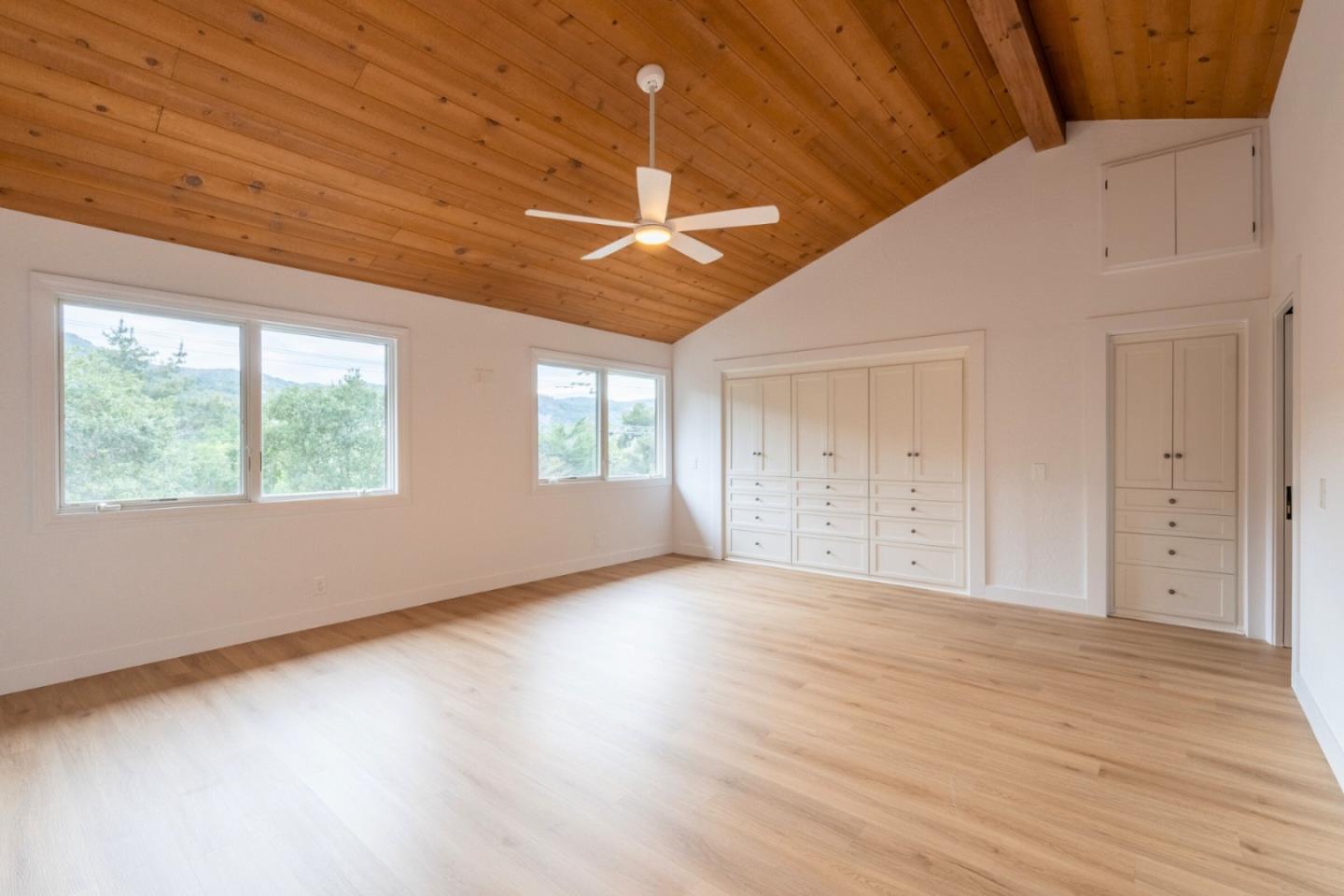 11 Scarlett Road