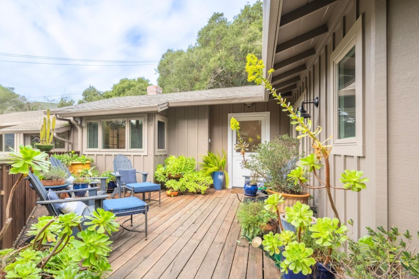 11 Scarlett Road