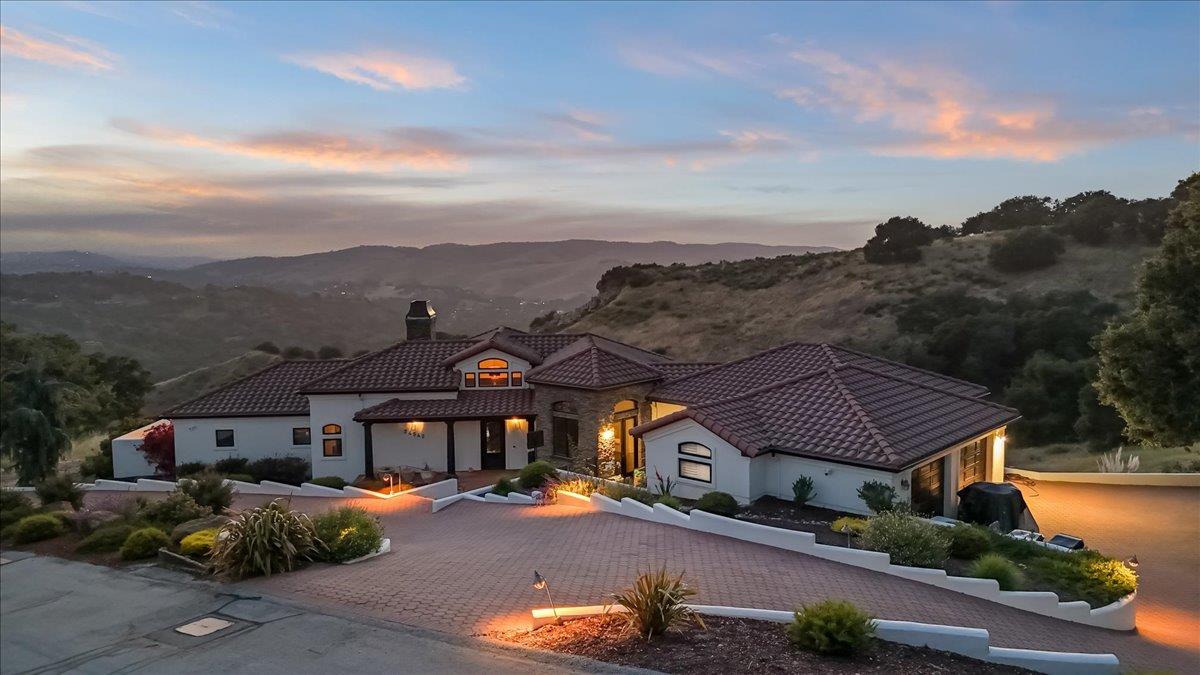 24542 Rimrock Canyon Road