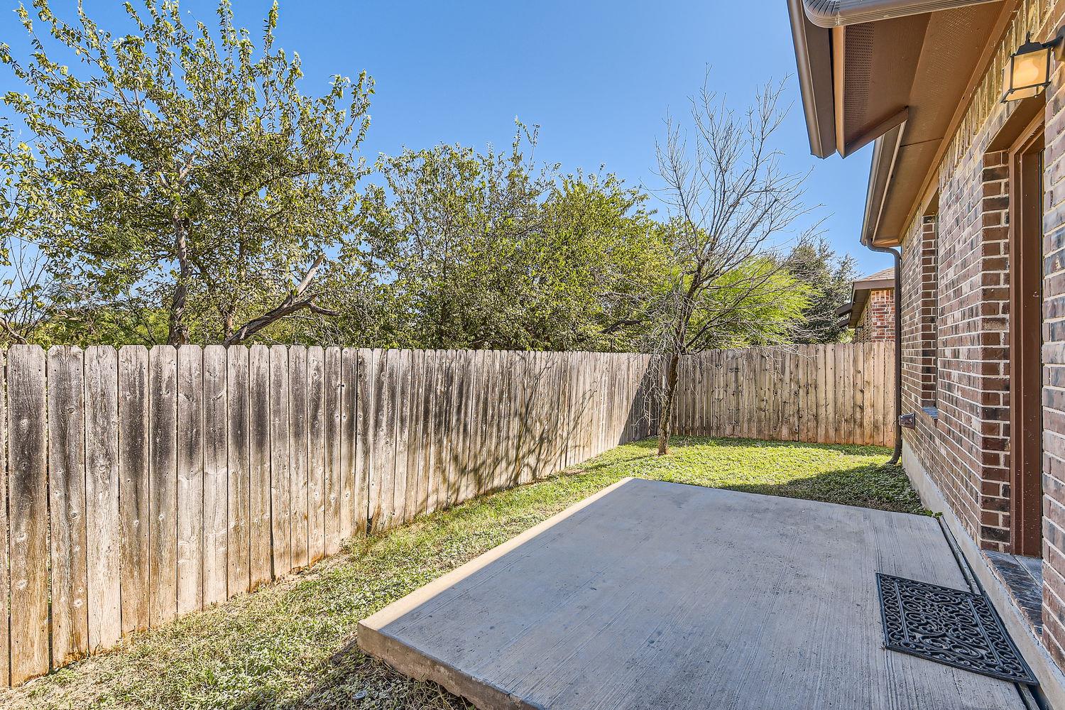 107 Creekside Villa DR