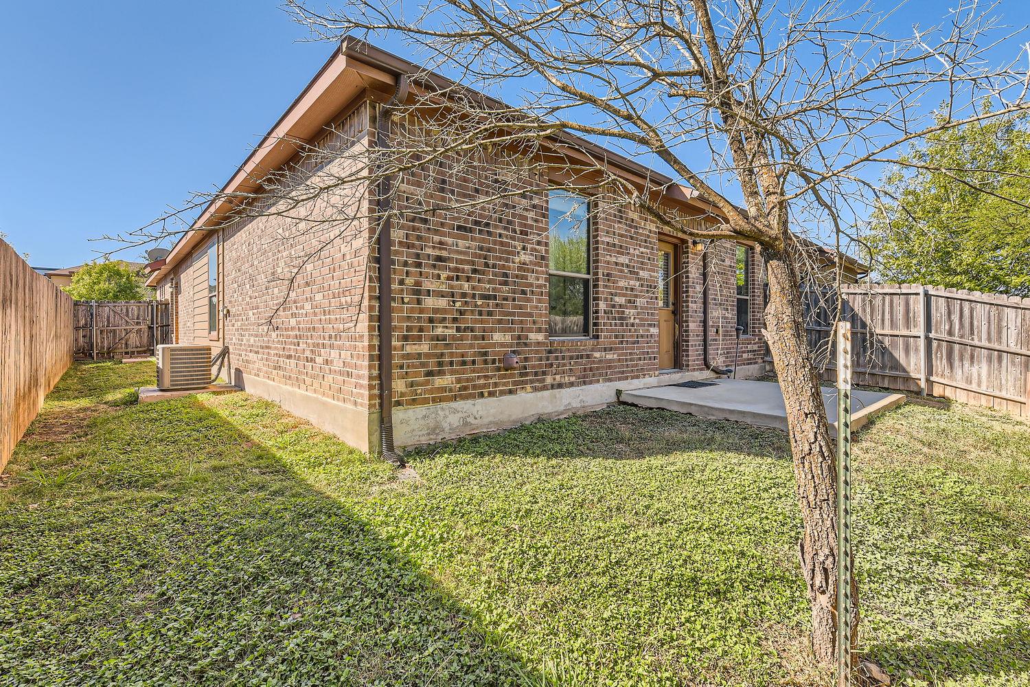 107 Creekside Villa DR
