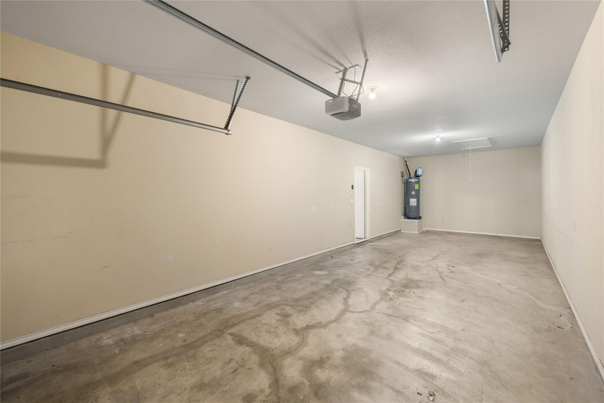 101 Creekside Villa DR