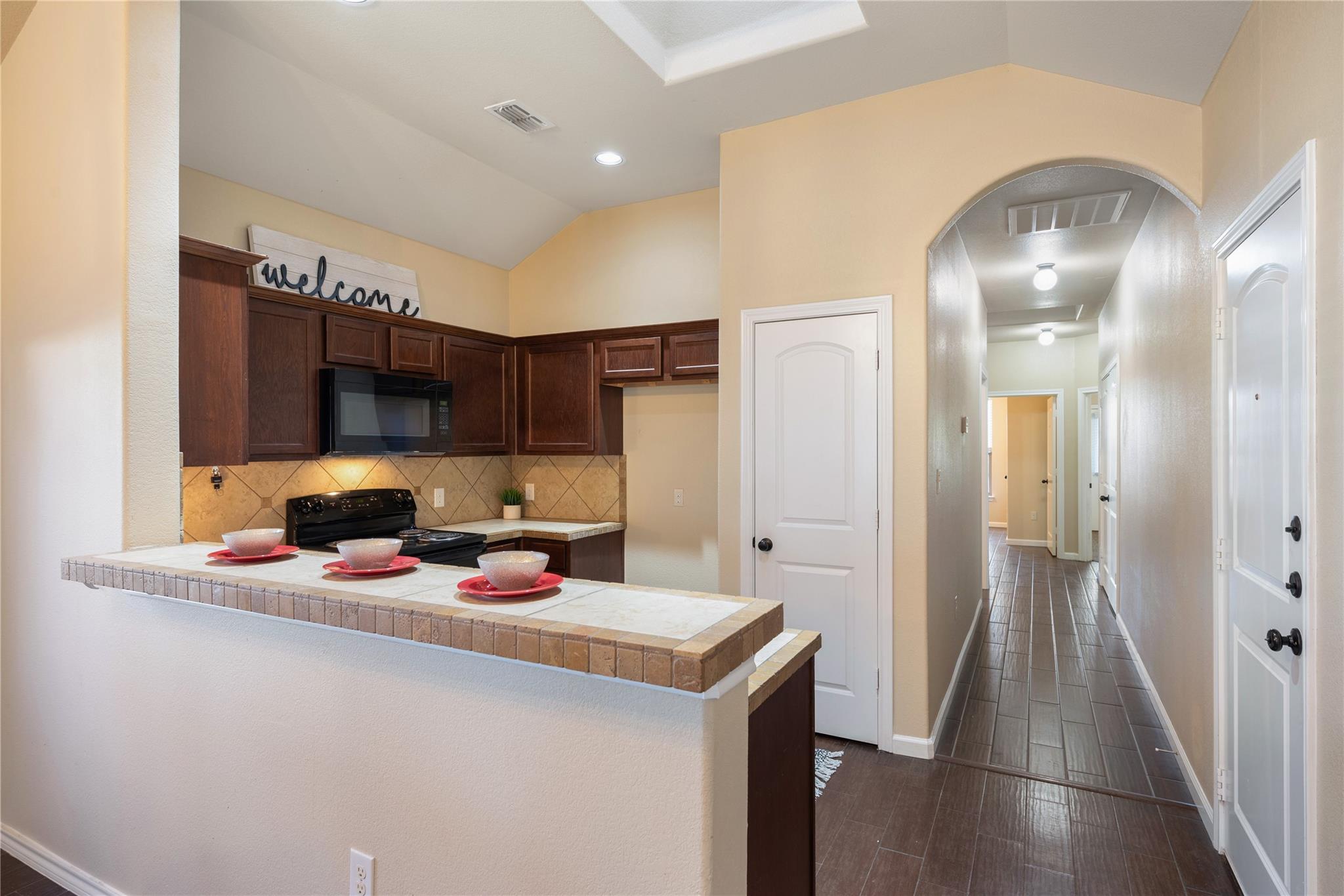 101 Creekside Villa DR