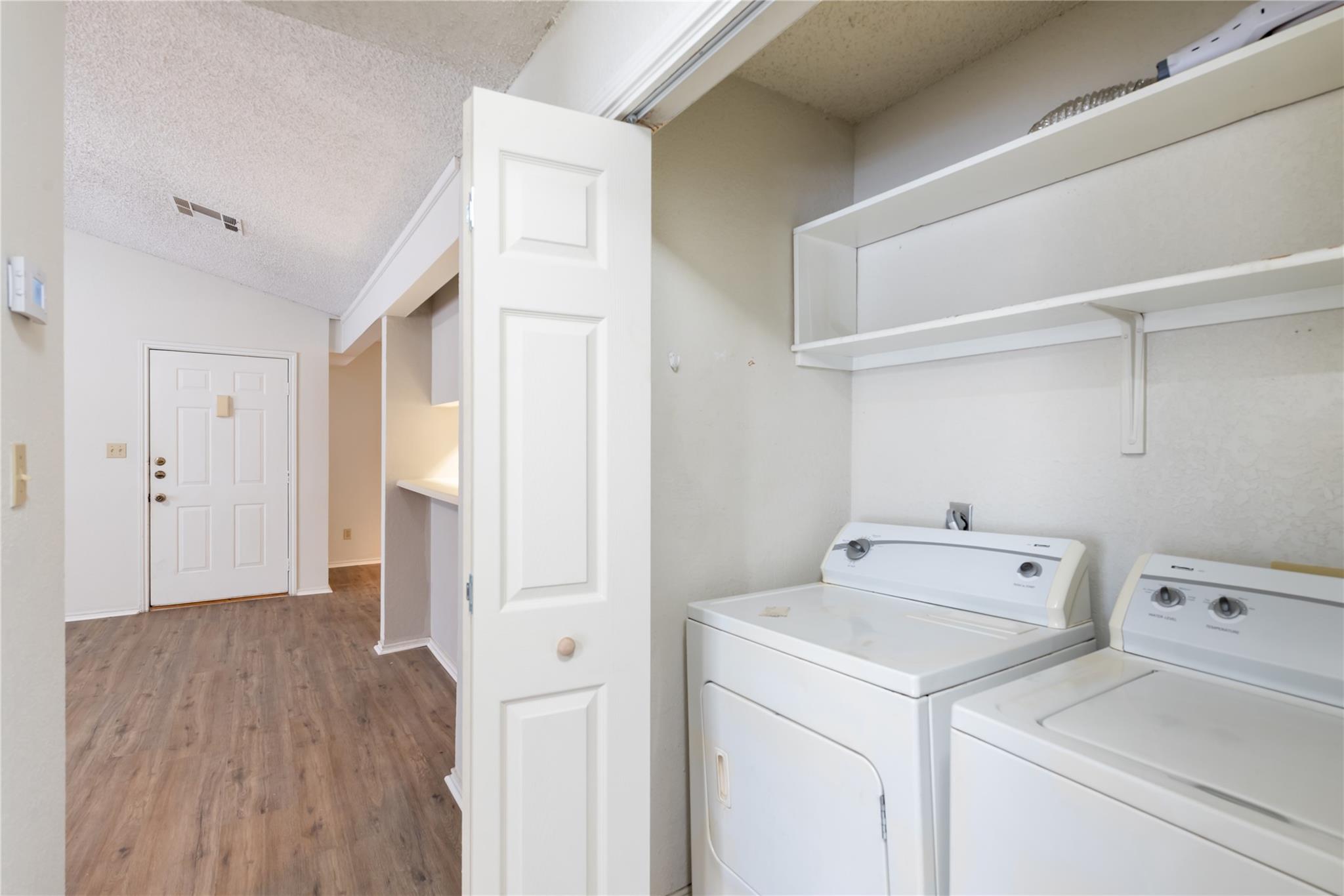 1202 Thorpe LN # 216