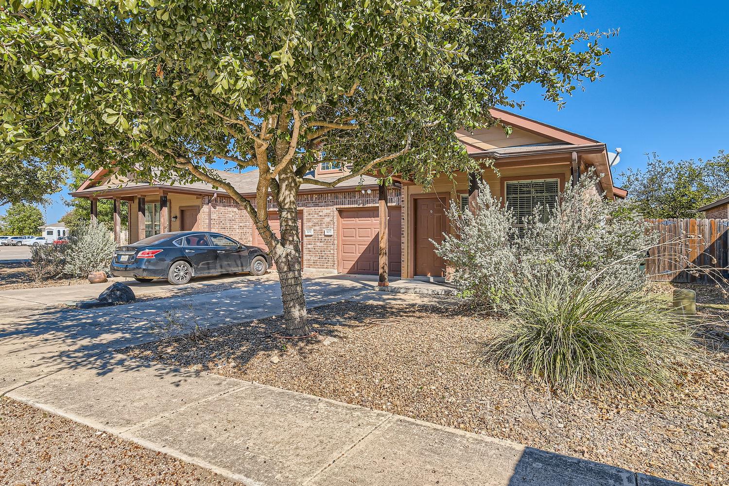 107 Creekside Villa DR