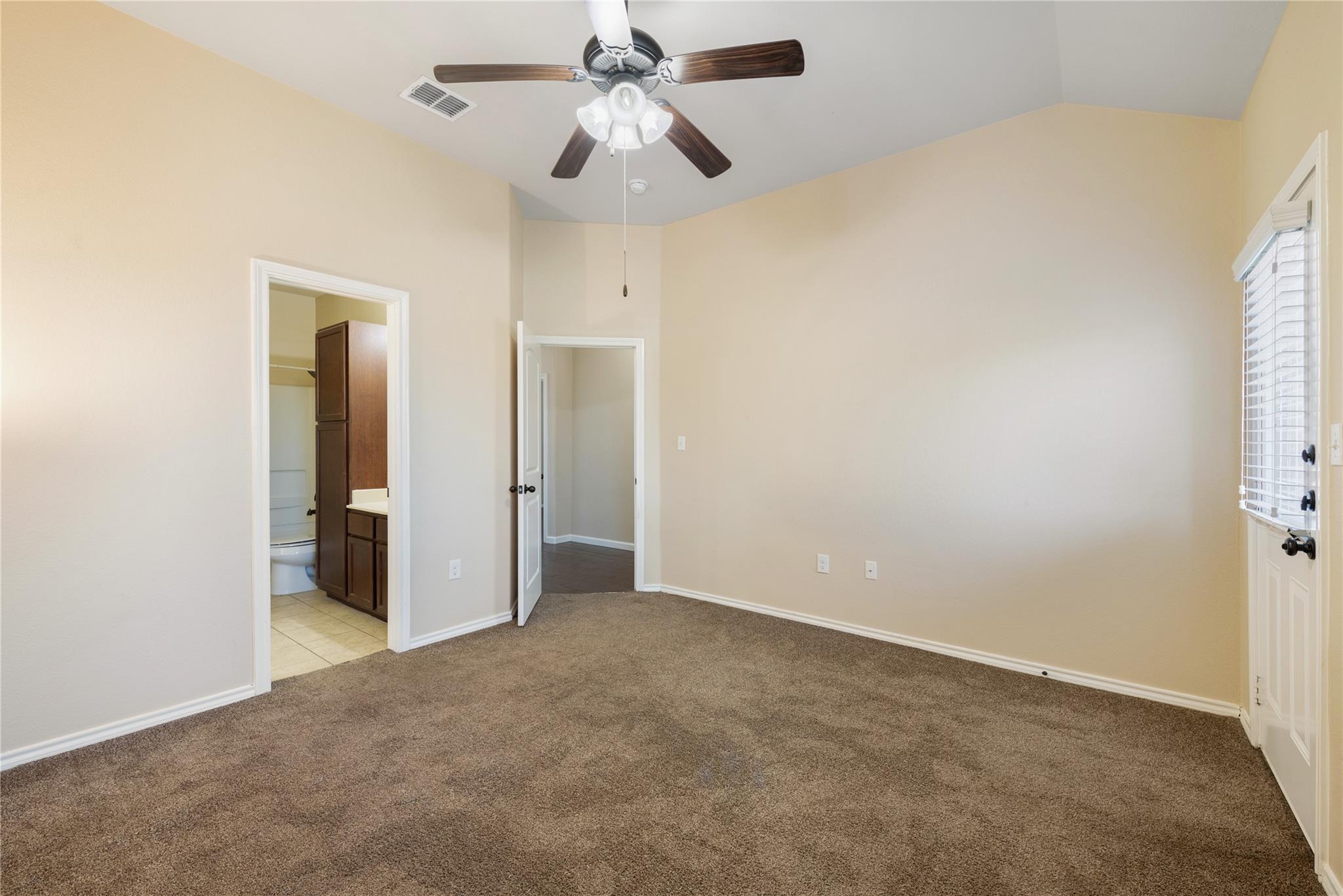 101 Creekside Villa DR