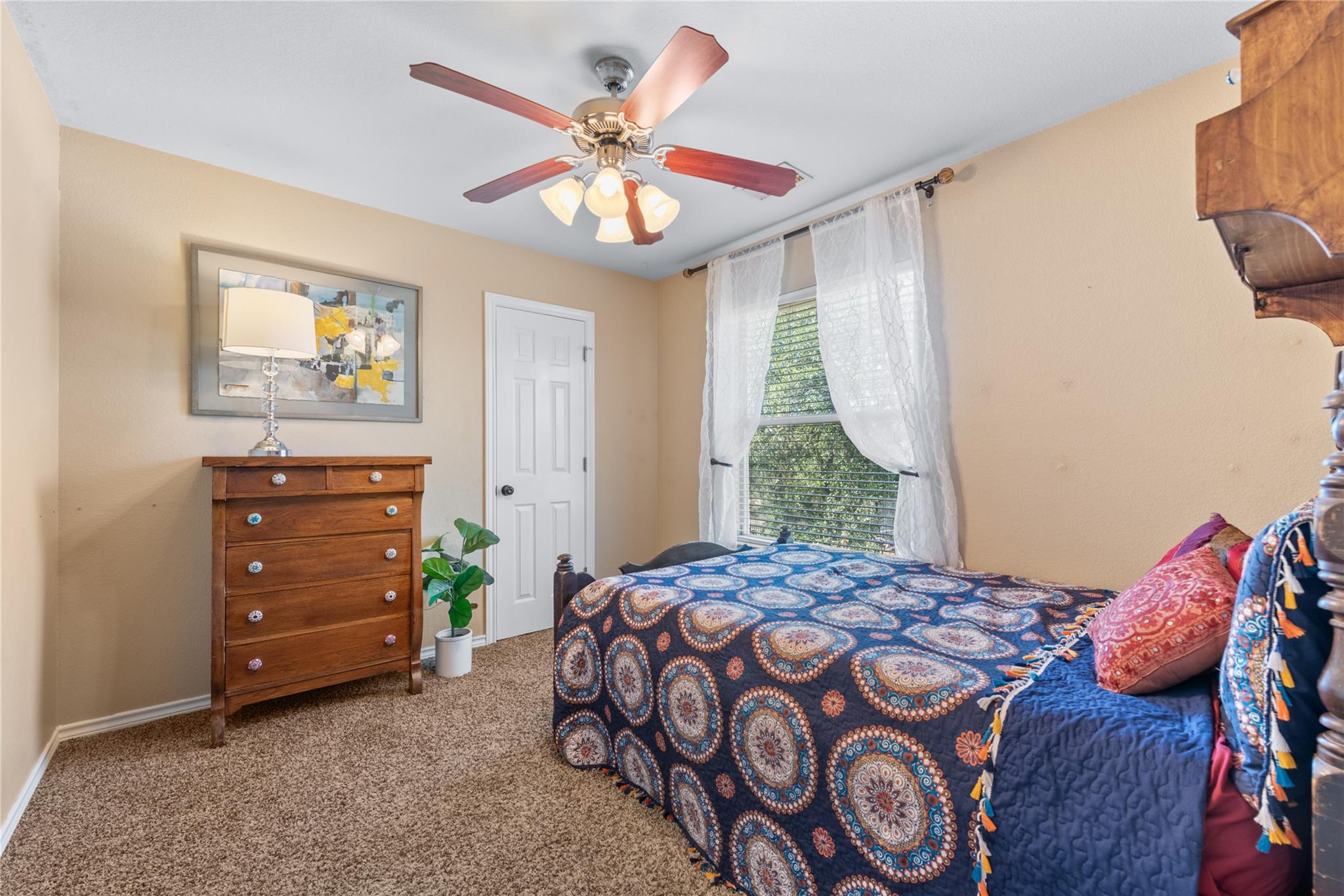 1021 Canna Lily CIR