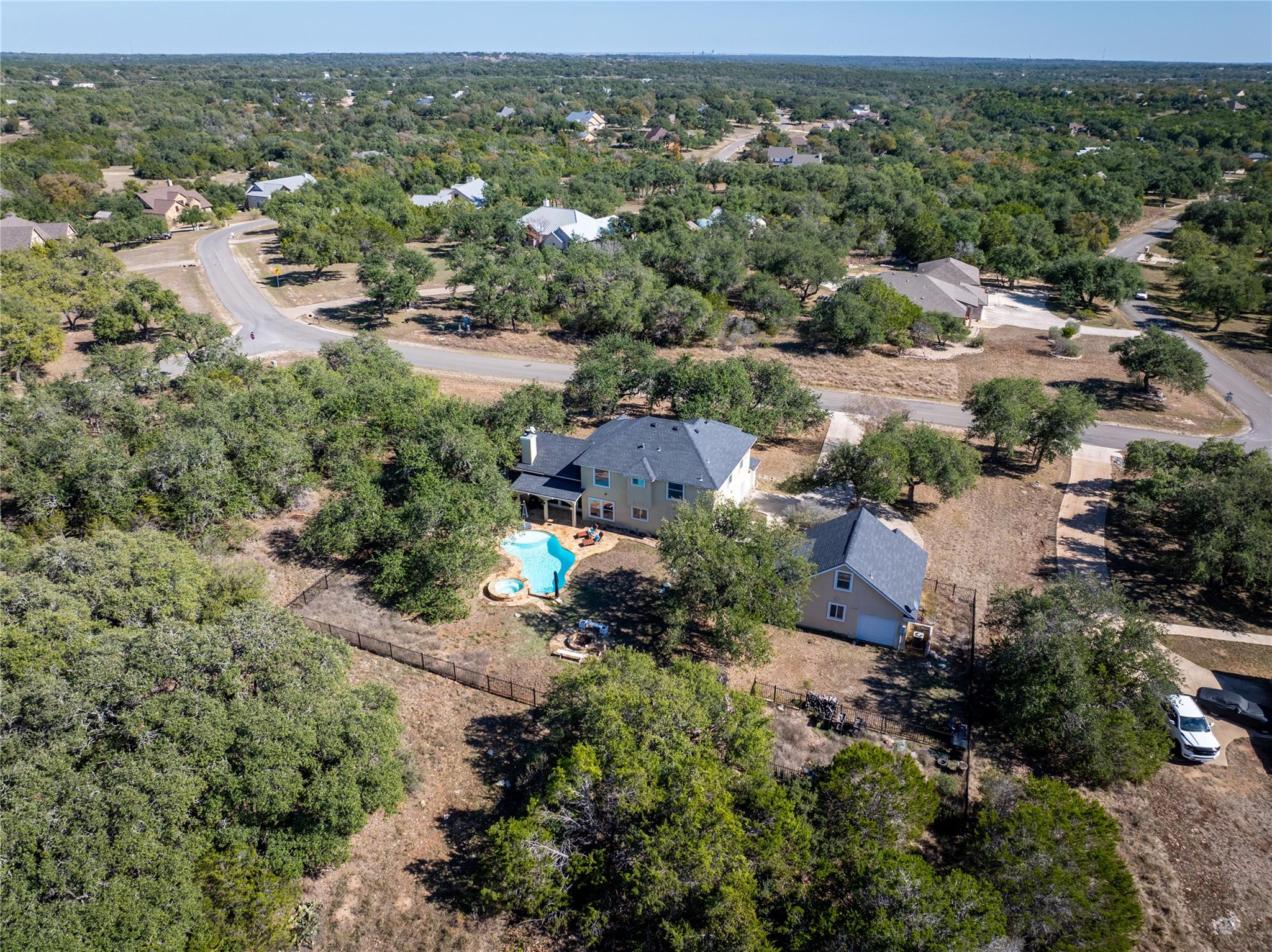 1021 Canna Lily CIR
