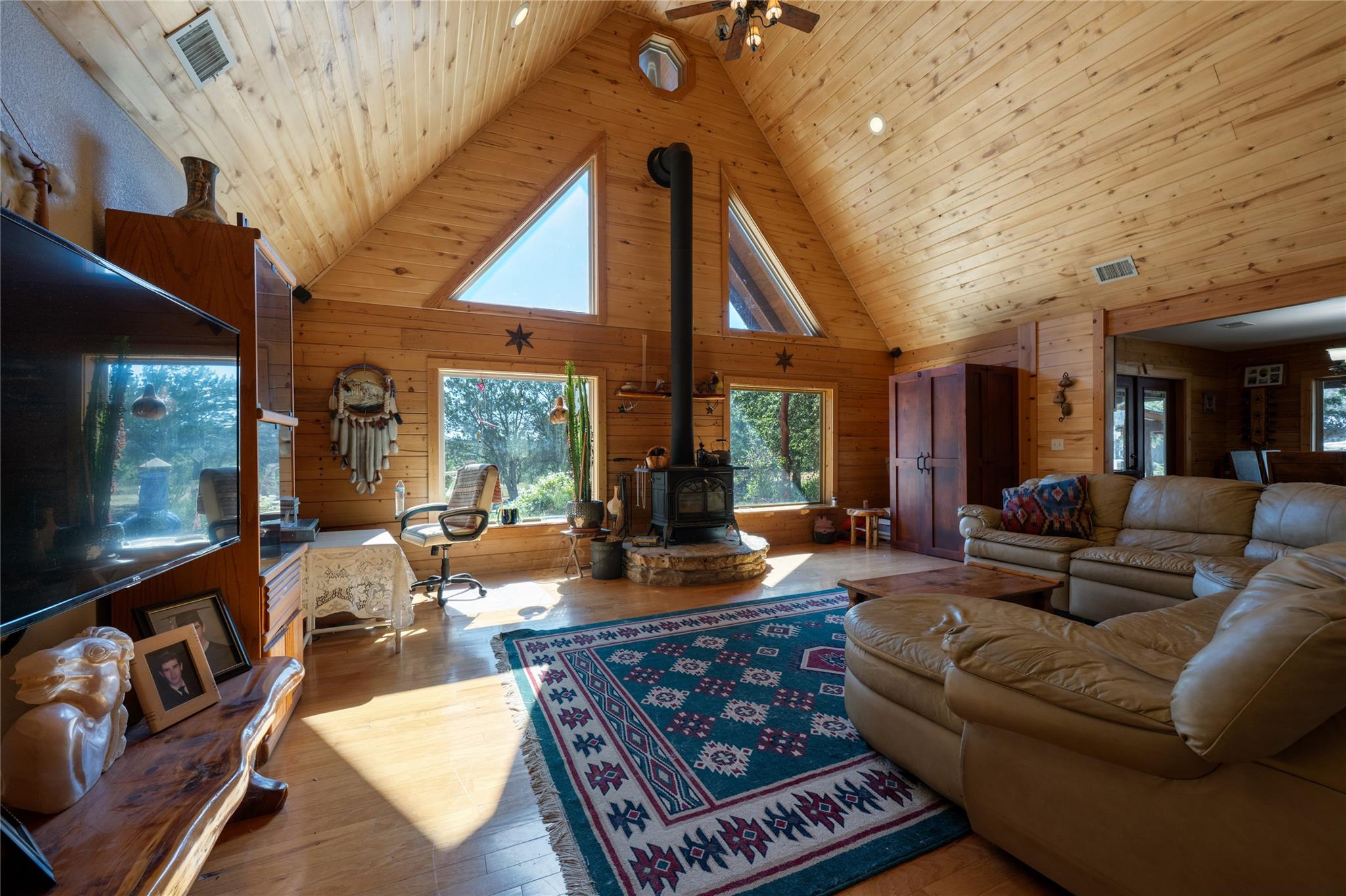 103 Ridge Oak DR